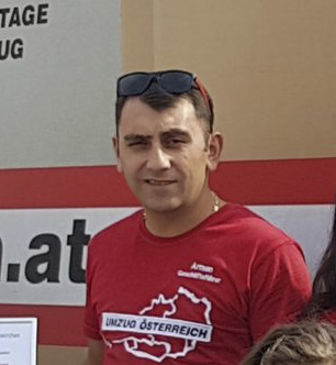 Armen Papikyan, Inhaber von Umzug Österreich
